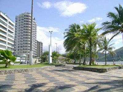 Lindo Apto Praia Martin De Sa Em Condominio Com Piscina, Estacionamento, Wi-Fi 150Mbps,Perto Do Mar!!! Карагуататуба Екстериор снимка